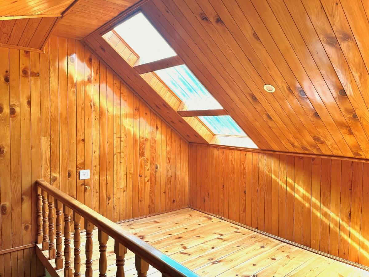 Hotel Anupam By Mid Orchard, Kasol Buitenkant foto