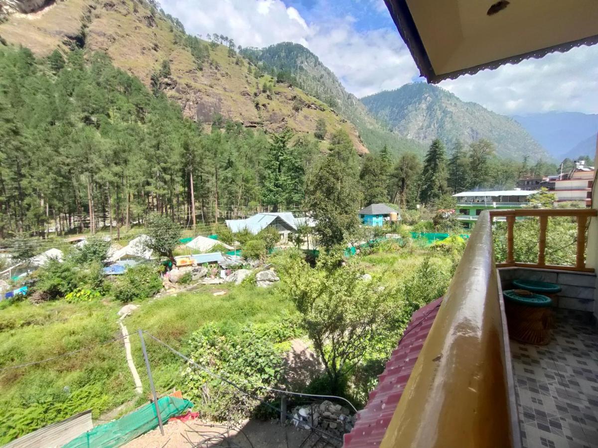 Hotel Anupam By Mid Orchard, Kasol Buitenkant foto